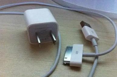 为什么充电器一会能充一会不能充